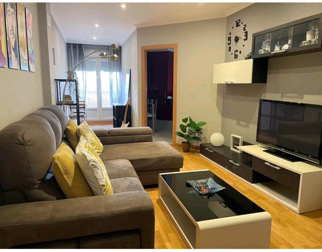 Cozy Flat In Boiro Near The Beach Buitenkant foto